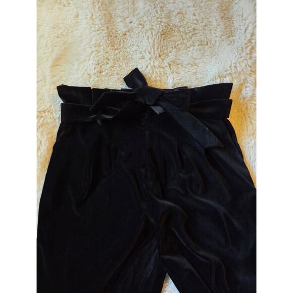 Alice + Olivia Black Velvet High Waisted Paperbag Bow Belt Pants size 4 - Picture 2 of 9